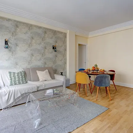 Champ De Mars & Eiffel Tower - 1br - Cityapartmentstay 아파트 파리