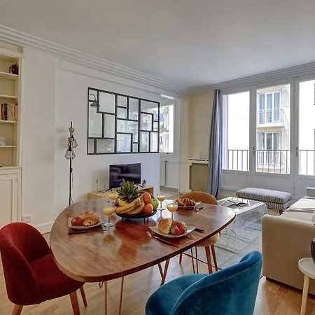 Champ De Mars & Eiffel Tower - 1br - Cityapartmentstay 파리