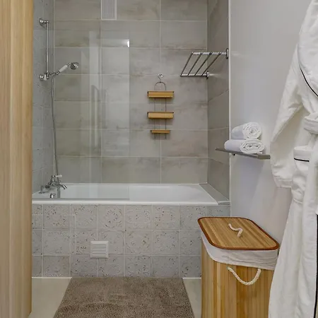 Champ De Mars & Eiffel Tower - 1br - Cityapartmentstay 파리