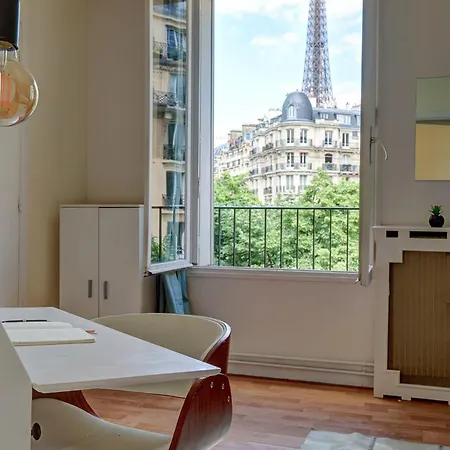 Champ De Mars & Eiffel Tower - 1br - Cityapartmentstay 아파트 *
