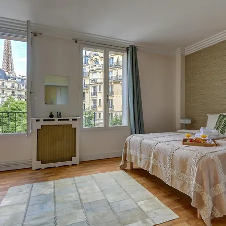 Champ De Mars & Eiffel Tower - 1br - Cityapartmentstay 아파트 *